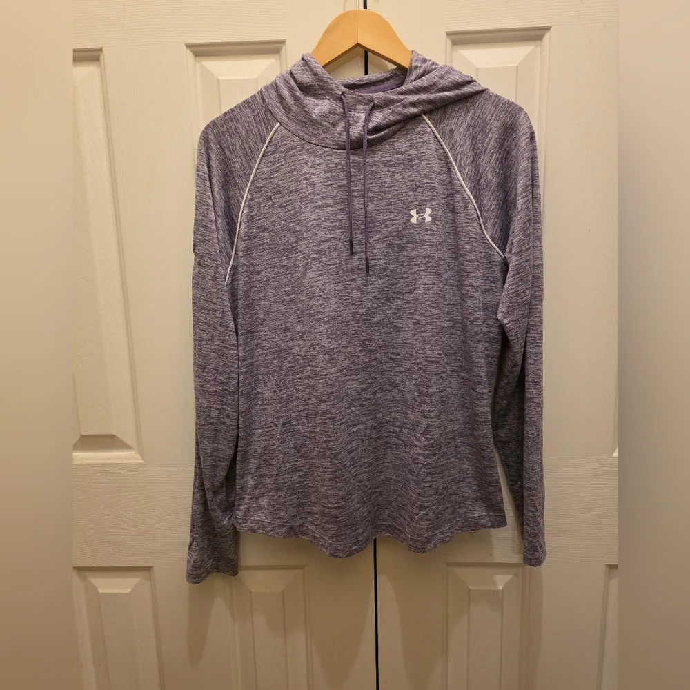 Under Armour Women's Velocity Wordmark Hoodie- Size XL- NWT (never worn) 💜